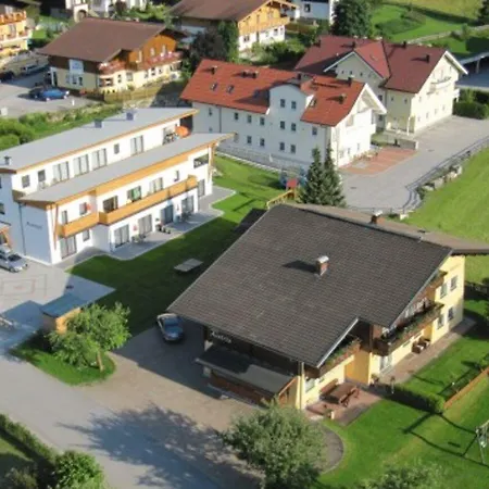 Haus Auszeit Otel 3*