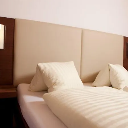 Otel Haus Auszeit Flachau