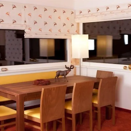 Haus Auszeit Otel Flachau